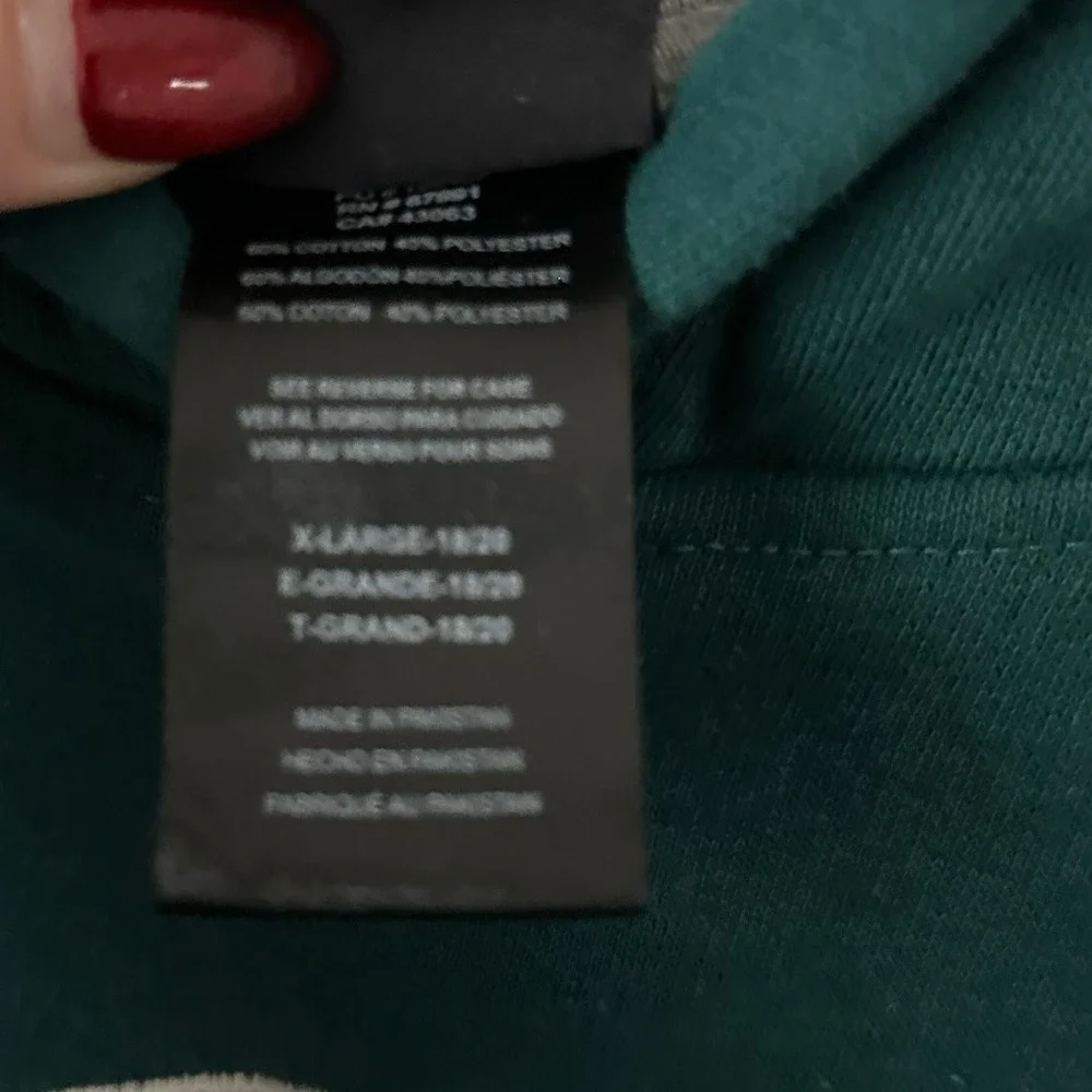 NFL Team Apparel‎ Green Philadelphia Eagles Hoodie & Old Navy Black Jogger Pants